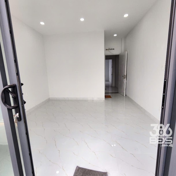 Nhà đẹp mới xây // An Dương Vương, p An Lạc dt 52m2 2 lầu 4pn 5wc , thang máy giá 8,8 tỷ-2