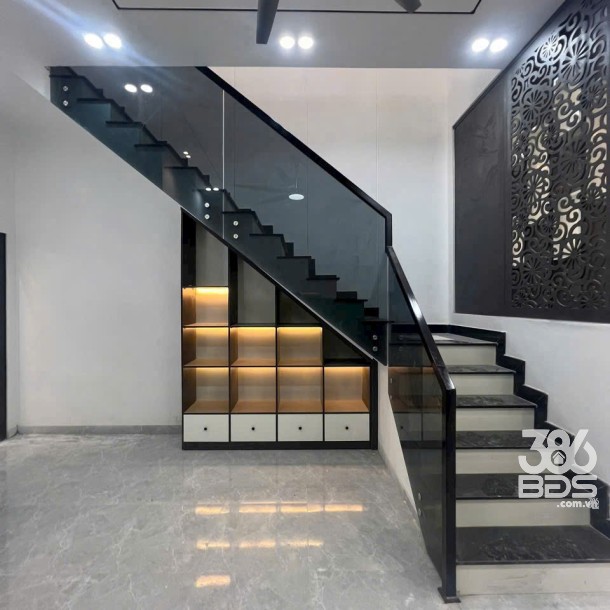 Nhà mới xây thiết kế hiện đại xã Mỹ Hạnh Bắc dt dt 108m2 1 lầu 3pn 2wc giá 2,7 tỷ-4