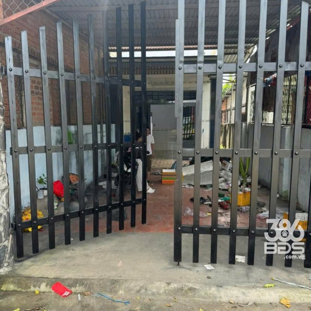 Nhà 2 mặt tiền trước sau Nguyễn Kim Cương, xã Tân Thạnh Đông dt 240m2 3pn 2wc giá 4,2 tỷ-1