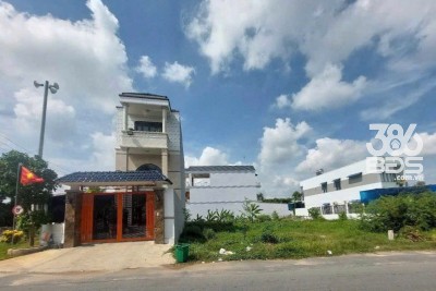 Đắt thổ cư mặt tiền đường Bàu Trâm, xã Trung An dt 120m2 giá 3,9 tỷ