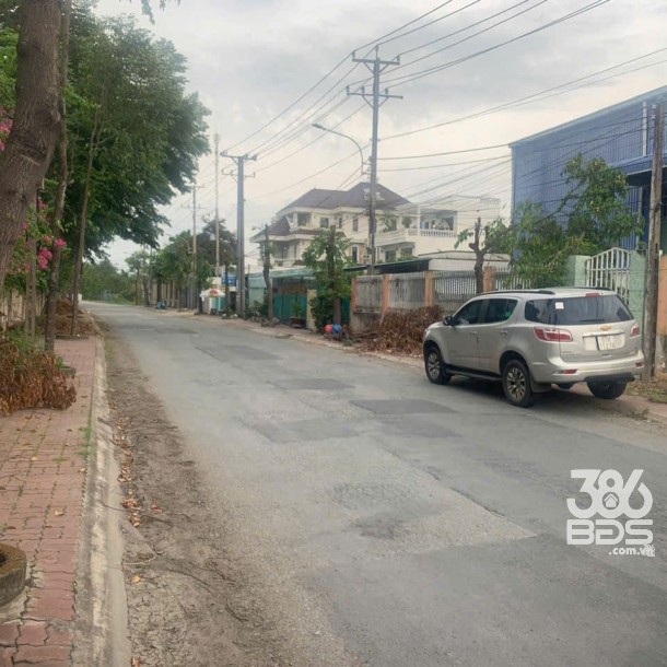 Nhà xưởng 3000m2 full thổ mặt tiền  p Tân Khánh, tp Tân An giá 36 tỷ-7