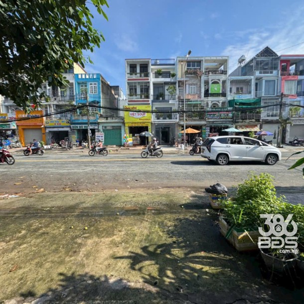 Nhà mặt tiền đường số 2,KDC Vĩnh Lộc dt 64m2 2 lầu 4pn 5wc giá 9,8 tỷ-1