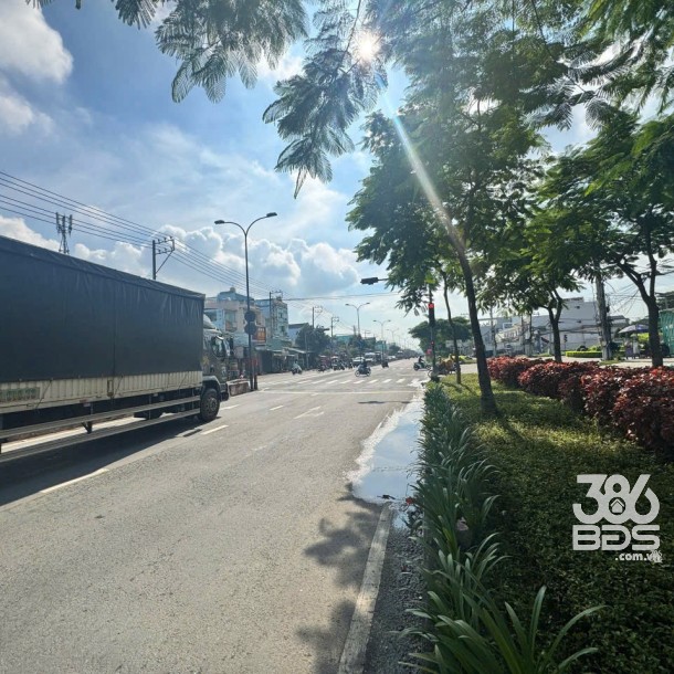 Đất mặt tiền Trần Văn Giàu, xã Phạm Văn Hai dt 300m2 ( có 235m2 thổ cư) giá 12 tỷ-2