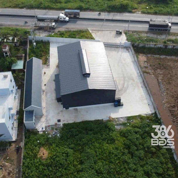 Đất mặt tiền TL 824, xã Lương Bình tdt 9800m2 ( 800m2 thổ + kho 560m2 + văn phòng 200m2) giá 50 tỷ-5