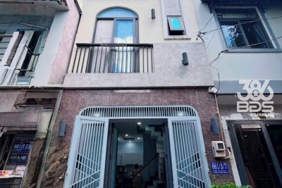 Nhà hẻm quốc lộ 1A, Bình Hưng Hòa A dt 26,8m2 2 lầu 3pn 2wc giá 3,67 tỷ