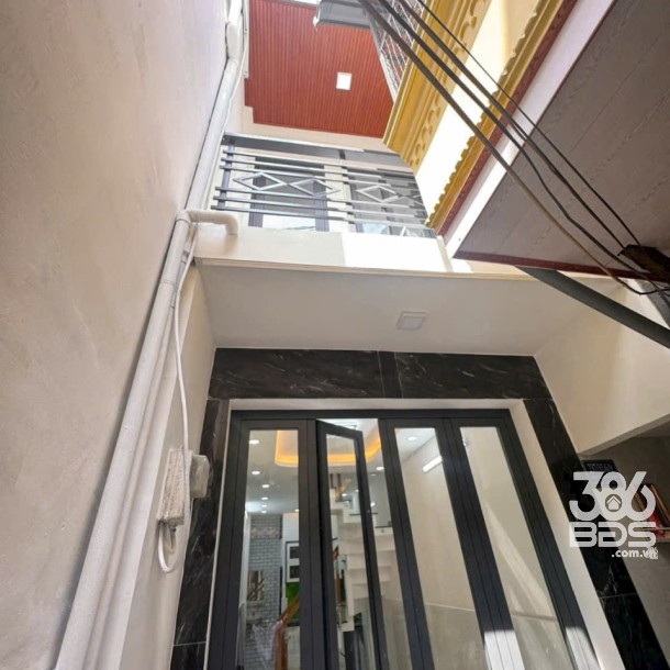 Nhà 237// Hòa Bình, Hiệp Tân, Tân Phú dt 22m2 1 lầu 2pn 2wc giá 2,85 tỷ-1