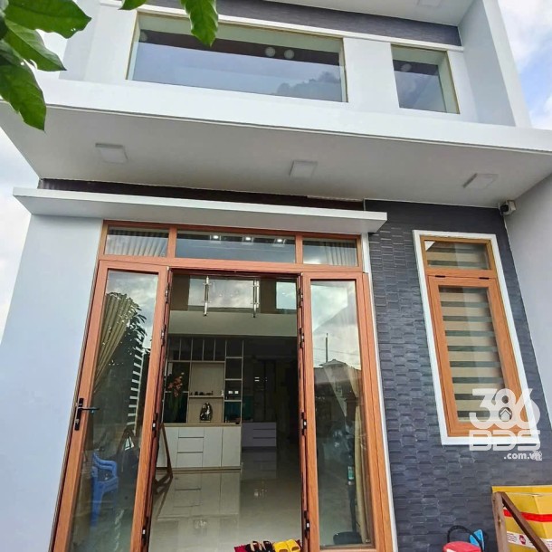 Nhà sân vườn rộng rãi xã Thanh Phú, Bến Lức tdt 290m2 1 lầu 3pn 2wc giá 5,5 tỷ-1