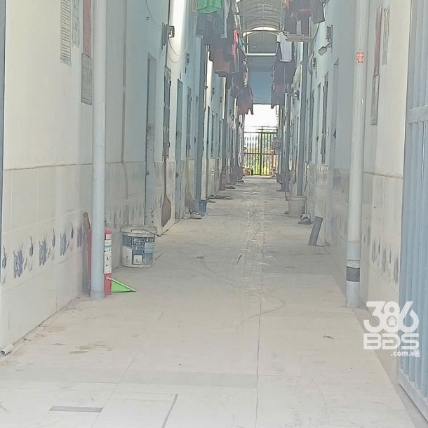 Nhà trọ trong KCN Tân Đức, xã Đức Hòa Hạ dt 560m2 thổ cư có 20 phòng + 2 ki ốt giá 7,5 tỷ-2