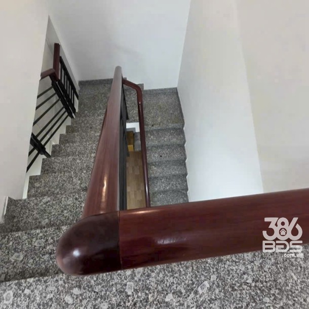 Bán nhà hẻm đường số 5 , Bình Hưng Hòa dt 48m2 1 lầu , 2pn , 2wc giá 4,76 tỷ-4