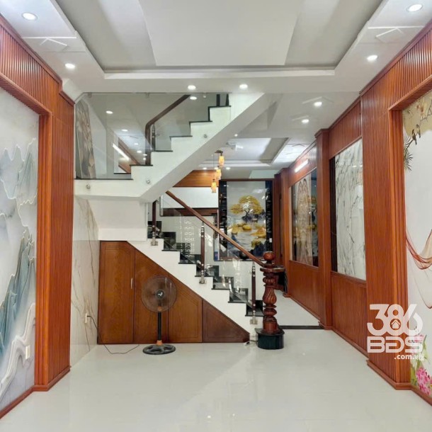 Bán nhà hẻm đường số 6, Bình Hưng Hòa dt 56m2, 3 lầu, 5pn, 4wc giá 6,15 tỷ-6