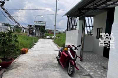 Bán nhà hẻm ấp 5 , xã Đức Hòa Đông dt 78m2 , 2pn, 2wc giá 1,5 tỷ