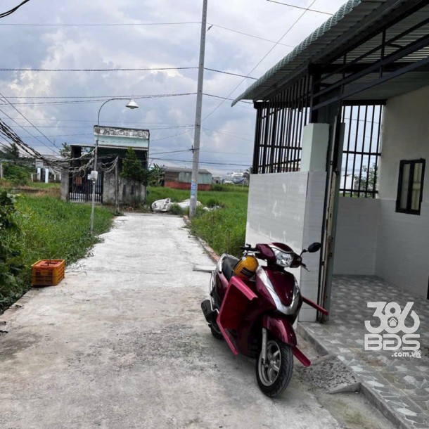 Bán nhà hẻm ấp 5 , xã Đức Hòa Đông dt 78m2 , 2pn, 2wc giá 1,5 tỷ-1