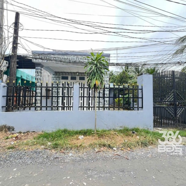 Nhả hẻm sân rộng xã Hựu Thạnh, Đức Hòa tdt 142m2 2pn , 2wc giá 1,4 tỷ-1