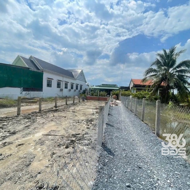 Bán đất thổ cư 2 mặt tiền tl 816 ấp 4, xã Bình Đức, Bến Lức dt 140m2 giá 1,97 tỷ-2