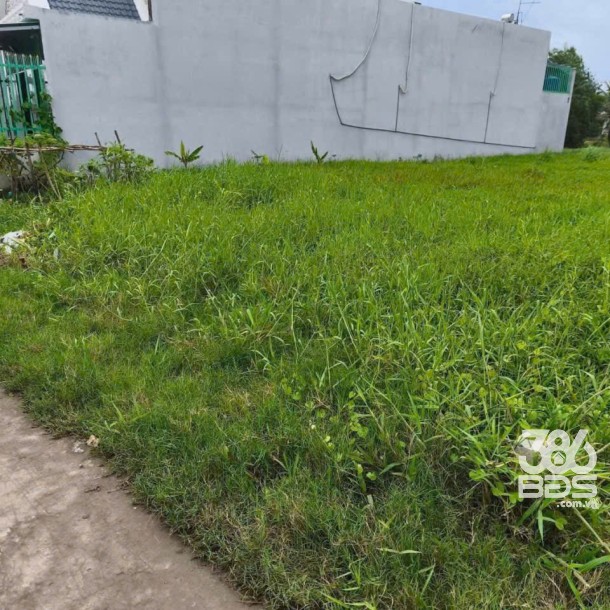 Bán 2 lô đất thổ cư Xóm Hốc Nghệ , xã Long Cang dt 150m2 giá 920 triệu / lô-2