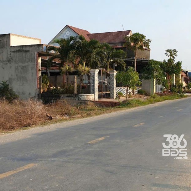 Bán đất thổ cư đường nhựa góc 2 mặt tiền xã Đức Lập Hạ dt 300m2 giá 2 tỷ-1