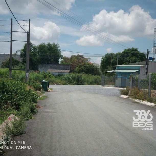 Bán nền thổ cư mt đường nhựa số 2, KDC thép Mỹ Yên , xã Mỹ Yên dt 96m2 giá chốt 2,35 tỷ-2