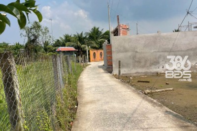 Bán đất 2 mặt tiền đường Rạch Vịnh xã An Thạnh dt 2000m2 ( 300m2 thổ ) giá 6,5 tỷ