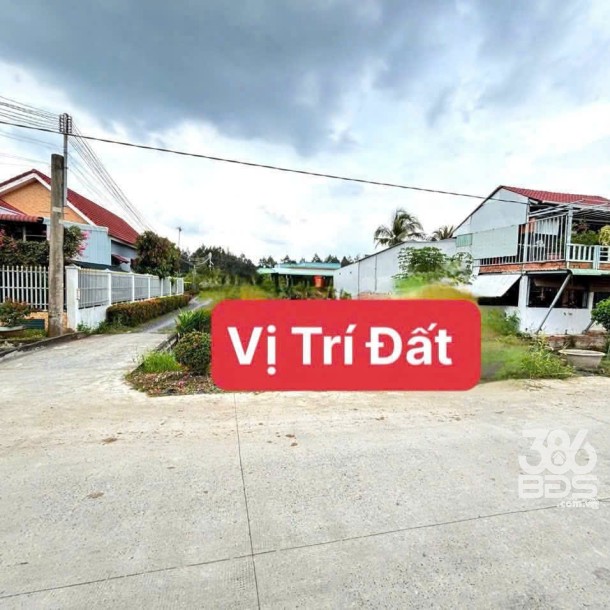 Bán đất 2 mặt tiền đường Tám Thăng, xã Thạnh Đức dt 234m2 full thổ giá giảm còn 2,8 tỷ-3