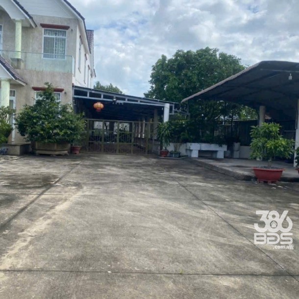 Bán biệt thự đẹp + nhà yến xã Lương Hòa, Bến Lức tdt 2000m2 ( 200m2 thổ) giá 15,95 tỷ-3