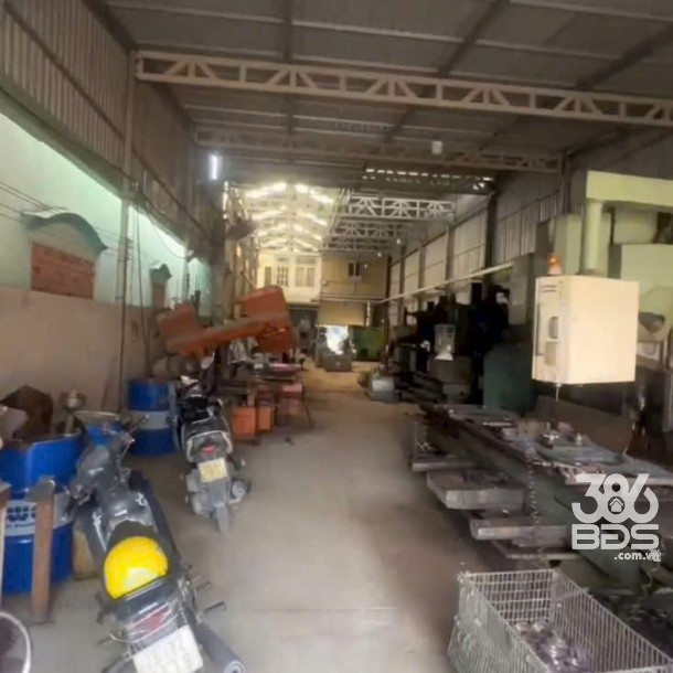 Bán nhà xưởng mt Võ Hữu Lợi, xã Lê Minh Xuân dt 534m2 ( có 258m2 thổ ) giá 9,6 tỷ-1