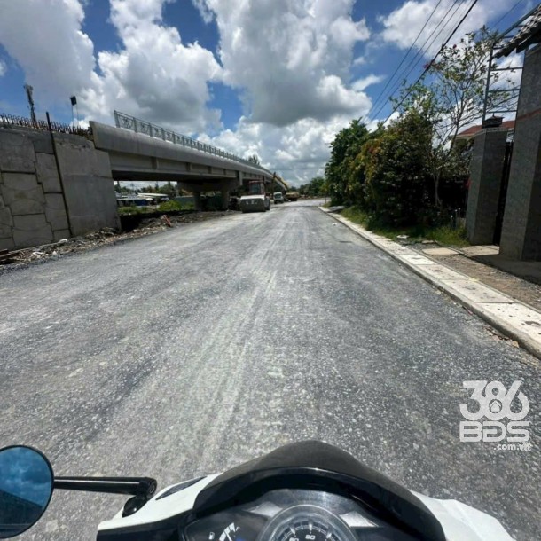 Bán nhà xưởng mt Võ Hữu Lợi, xã Lê Minh Xuân dt 534m2 ( có 258m2 thổ ) giá 9,6 tỷ-2