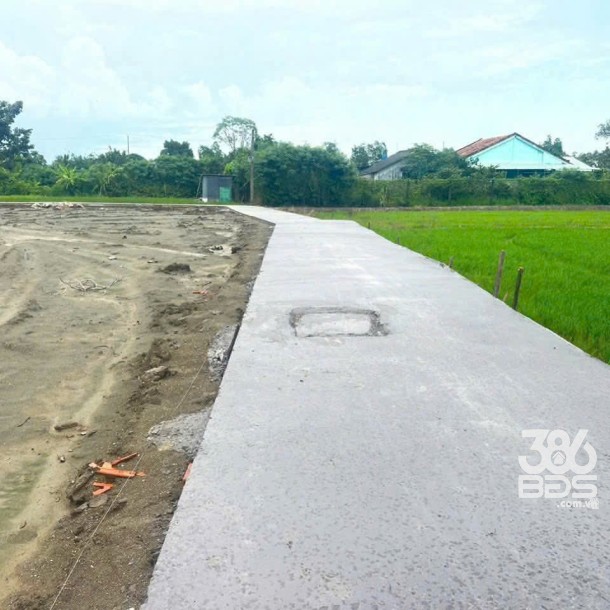 Bán 11 lô nền thổ cư đường beton xe hơi xã Phước Vân , Cần Đước giá 700 triệu / nền-3