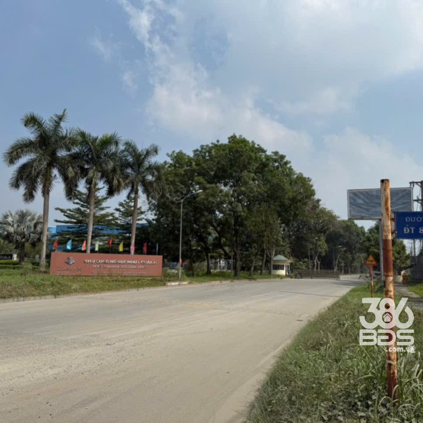 Bán nhà mt kinh doanh Đt 832, xã Nhựt Chánh , Bến Lức dt 80m2 , 2pn 1wc giá 4,4 tỷ-6