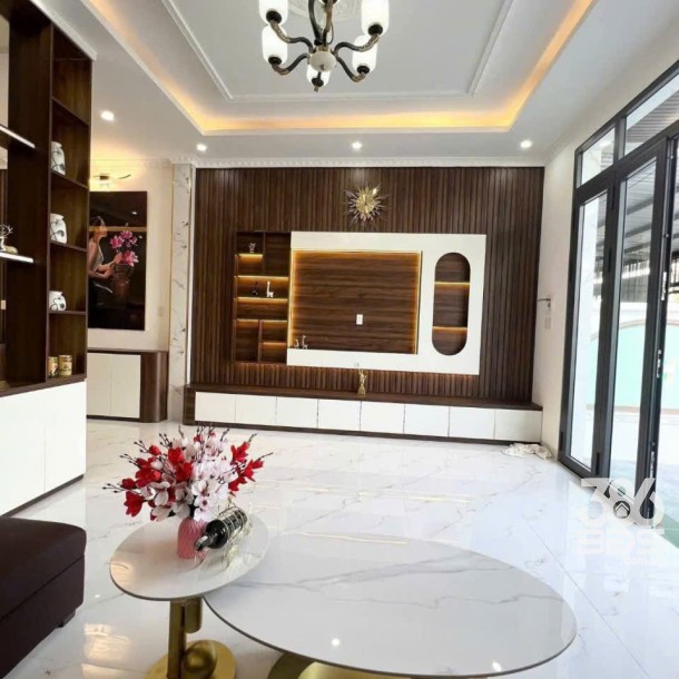 Bán nhà lầu mới xây ở xã Tân Bửu, Bến Lức dt 100m2 full thổ 1 lầu ,4pn,2wc giá 2,95 tỷ-2