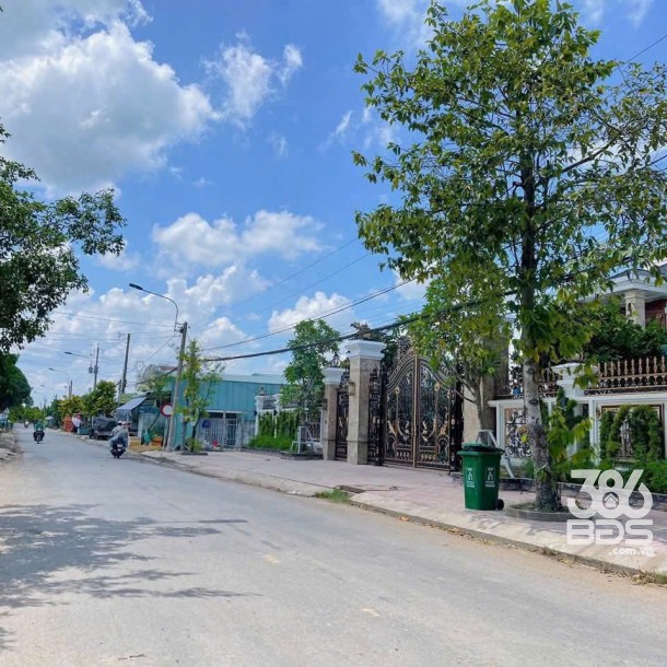 Bán nhà vườn mái thái xã Thanh Phú, Bến Lức tdt 1000m2 ( có 300m2 thổ cư ) giá giảm còn 5,3 tỷ-11