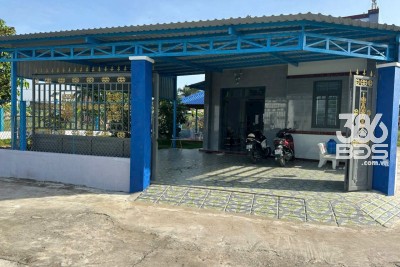 Bán nhà vườn đẹp ,2 mt đường xe tải xã An Nhựt Tân, Tân Trụ tdt 262,8m2 full thổ giá 2,65 tỷ