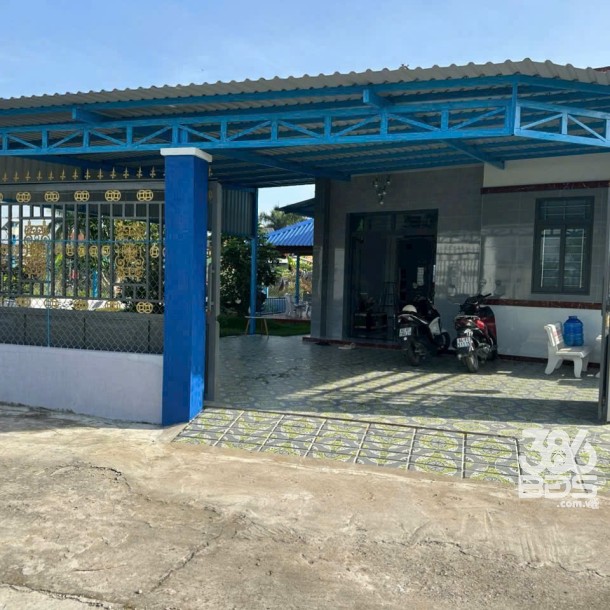 Bán nhà vườn đẹp ,2 mt đường xe tải xã An Nhựt Tân, Tân Trụ tdt 262,8m2 full thổ giá 2,65 tỷ-1