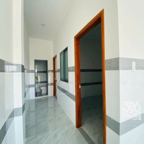 Bán nhà mới xây ở xã Long Định , Cần Đước dt 100m2 , 1 lửng , 3pn, 2wc giá 2,15 tỷ-7