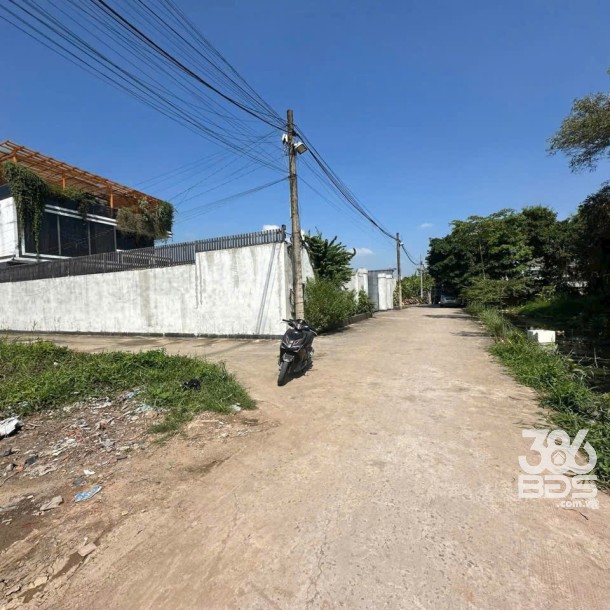 Bán đất thổ cư hẻm 2 xẹt An Hạ , xã Phạm Văn Hai , dt 115m2  đường beton xe hơi chạy giá 2,3 tỷ-3