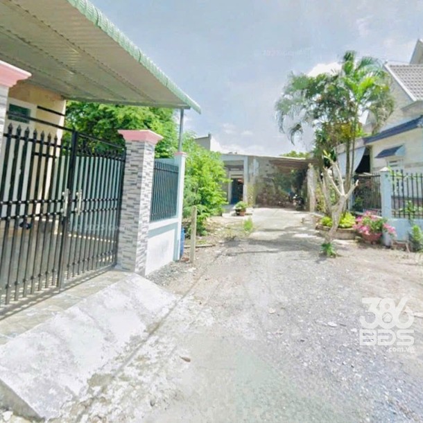 Bán nhà đẹp  xã Tân Thạnh Đông , Cù Chi dt 123m2 full thổ , 1 lửng , 2pn , 2wc giá 2,3 tỷ-2