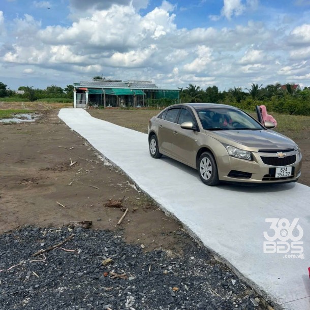 Bán nền thổ cư góc 2 mặt tiền xã Phước Vân , Cần Đước dt 132m2 giá 820 triệu-4