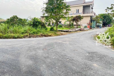 Bán dãy trọ 12 phòng KDC Phúc Giang , xã Long Định dt 221m2 đã hoàn công giá 2,7 tỷ