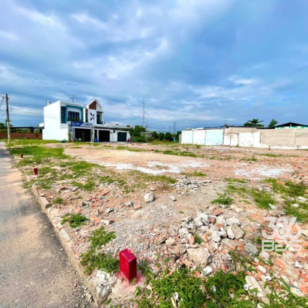 Bán 3 nền thổ cư xã Tân Thạnh Đông , Củ Chi dt 140m2 giá 2,6 tỷ-3