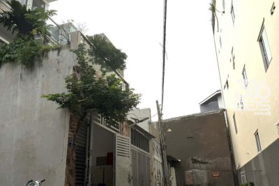 Bán nhà hẻm đường số 3, Bình Hưng Hòa , dt 83m2 , 2 lầu , 3pn , 3wc , 2 sân thượng giá 5,9 tỷ