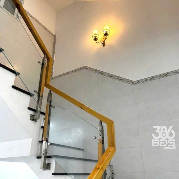 Bán nhà hẻm đường số 3, Bình Hưng Hòa , dt 83m2 , 2 lầu , 3pn , 3wc , 2 sân thượng giá 5,9 tỷ-3