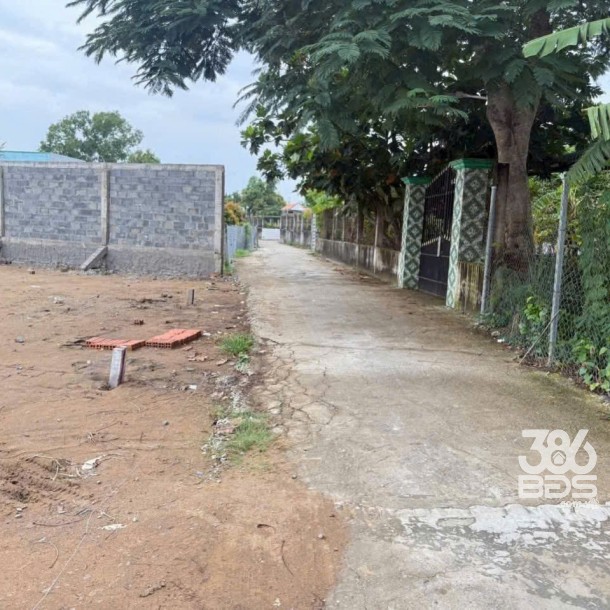 Bán 5 lô đất thổ cư đường beton 3,2m xã Mỹ Yên , Bến Lức dt 160m2 giá 1,5 tỷ 1 lô-3