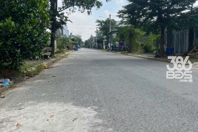 Bán đất thổ cư mt đường số 5, KDC Trần Anh , xã Mỹ Hạnh Nam dt 115m2 giá giảm còn 1,75 tỷ