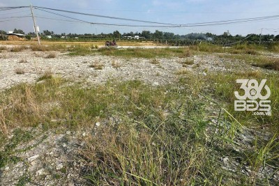 Bán nền thổ cư đường beton xe hơi ở ấp 3 xã Nhựt Chánh dt 125m2 giá 750 triệu