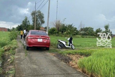 Bán 6 nền thổ cư đường beton 4m xã Tân Bình, Tân Trụ dt 150m2 giá 490 triệu 1 nền