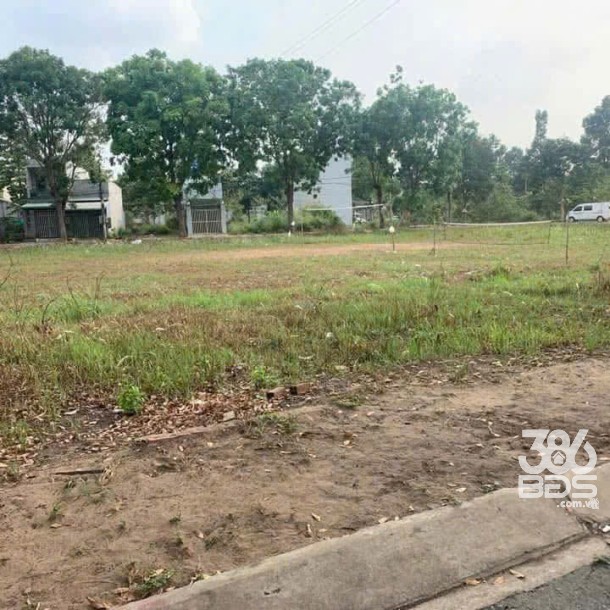Bán nền thổ cư mt đường số 10 , KDC Hoàng Long , thị trấn Bến Lức dt 110m2 giá chốt 2 tỷ-3
