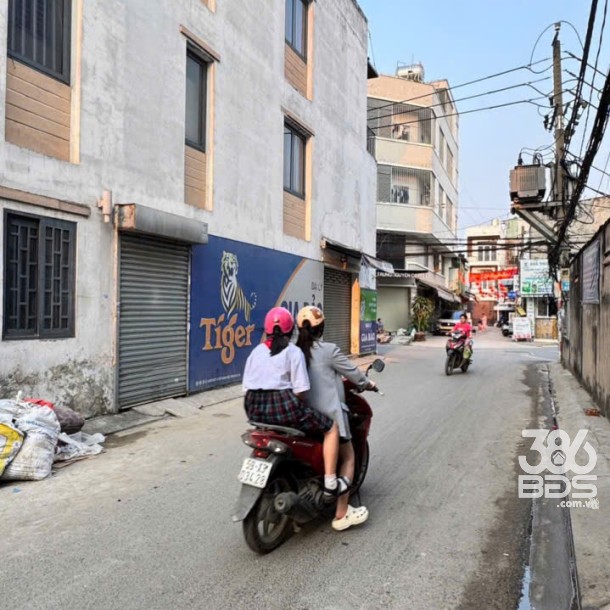 Bán 2 nhà 3 lầu mới xây full nội thất gần bàn giao Bình Hưng Hòa , Bình Tân giá 7,9 tỷ 1/ căn-3