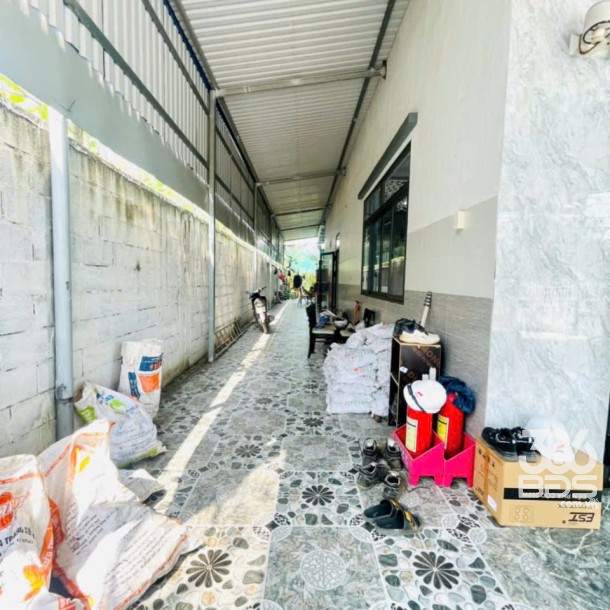 Bán nhà hẻm đường nhựa tỉnh lộ 8 , xã Hòa Phú tdt 650m2 ( 300m2 thổ ) 3pn, 2wc giá 7,9 tỷ-4