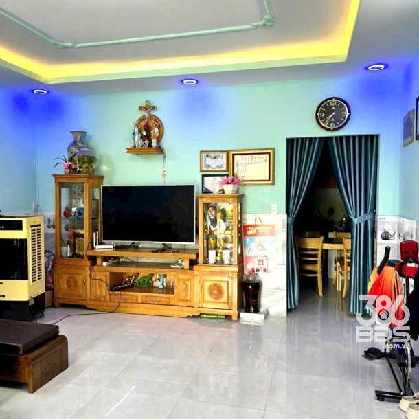 Bán gấp nhà hẻm đường nhựa xã Tận Phú Trung dt 82m2 full thổ 1 lửng 3pn, 2wc giá 2,5 tỷ-2