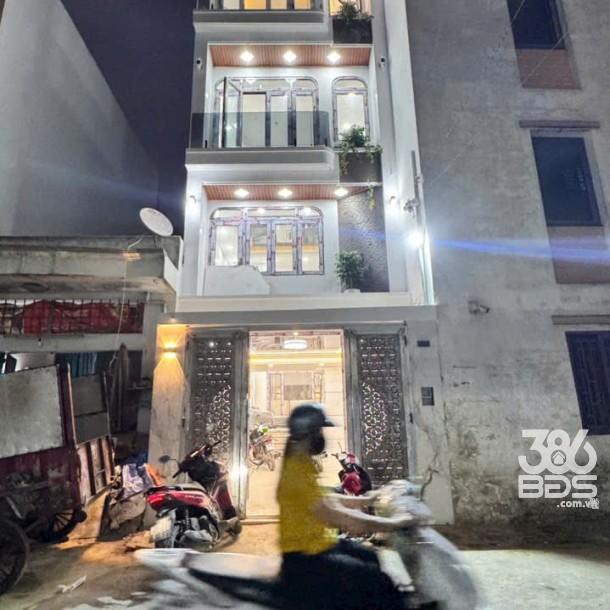 Bán nhà hẻm đường số 11, Bình Hưng Hòa dt 60m2 , 3 lầu , 5pn , 6wc giá 7,9 tỷ-3