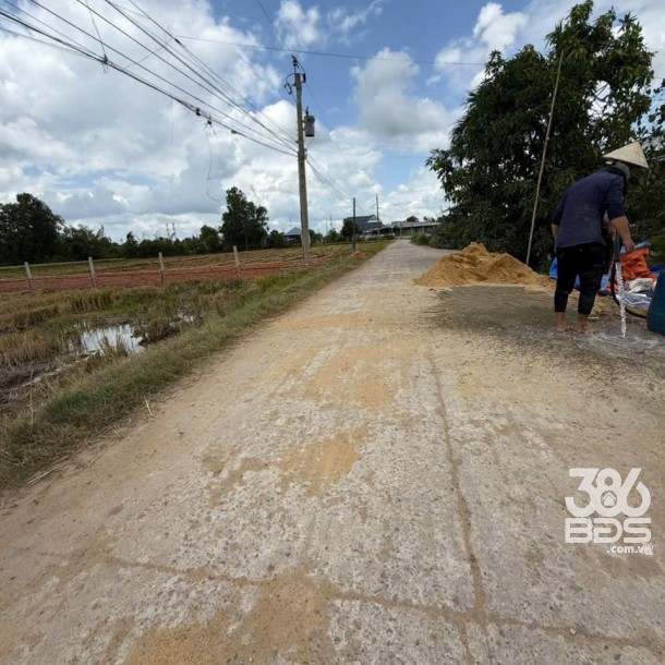 Bán đất thổ cư 1/ĐT 823D , xã Đức Hòa Thượng dt 435m2 đường beton 6m giá 3,3 tỷ-4